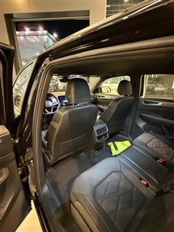 Volkswagen Atlas Cross Sport